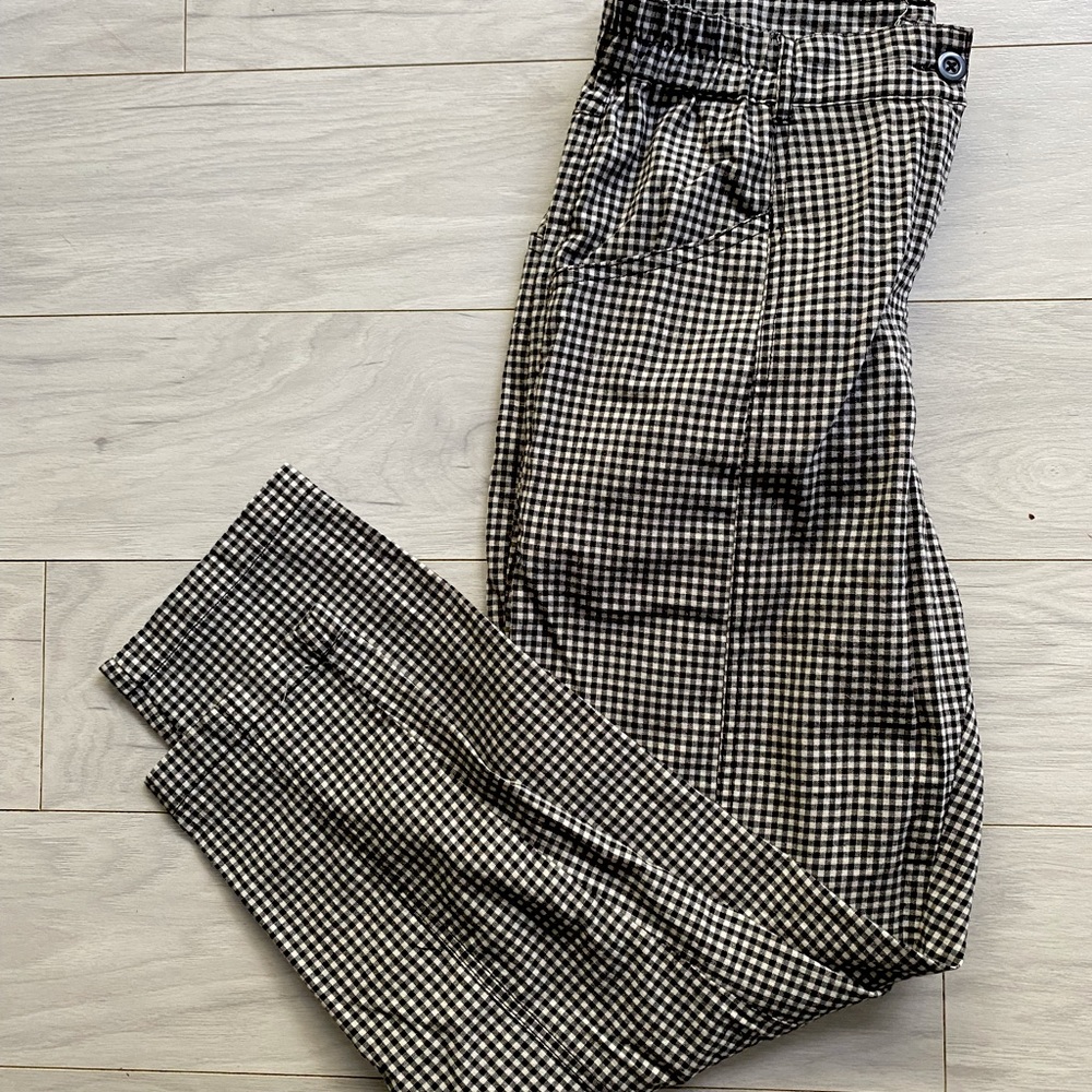 URBAN OUTFITTERS checkered pants